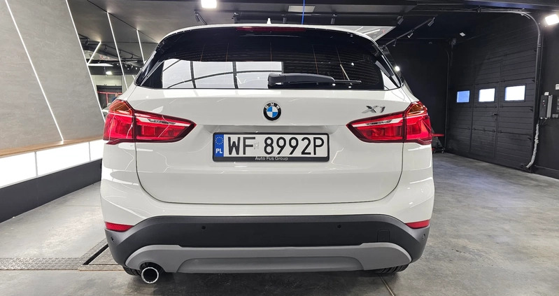 BMW X1 cena 83500 przebieg: 110000, rok produkcji 2017 z Warszawa małe 79